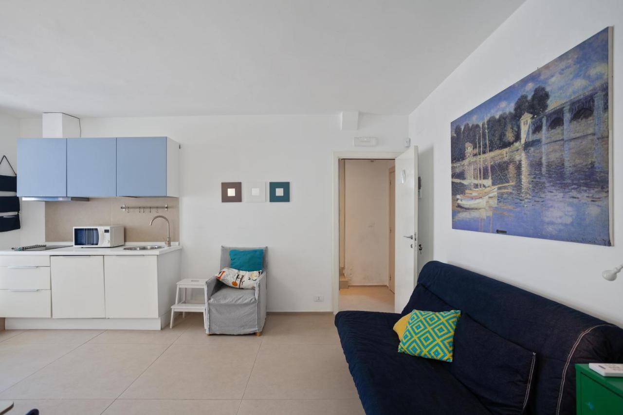 Casalmare Apartments One Step From The Sea Mola di Bari Eksteriør billede